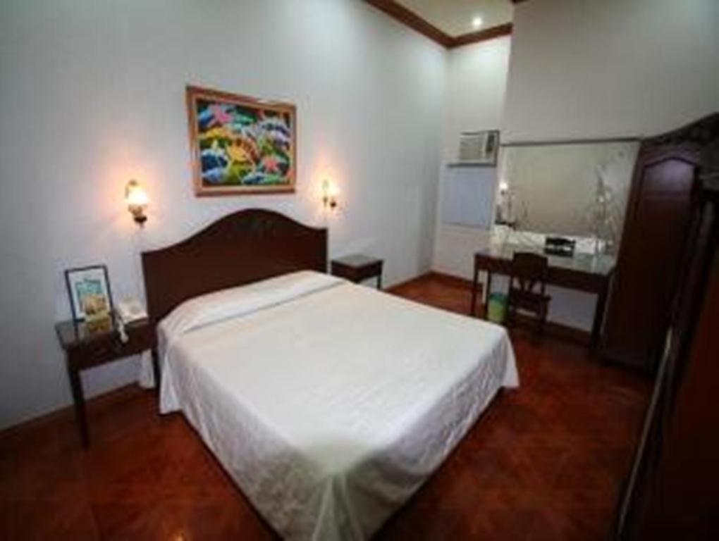 Pearlmont Hotel Cagayán de Oro Habitación foto