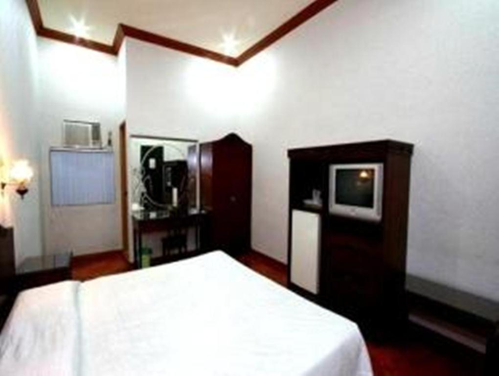 Pearlmont Hotel Cagayán de Oro Habitación foto